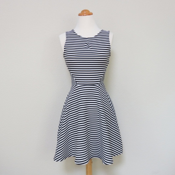 Dresses & Skirts - Black & White Striped Skater Dress Fit & Flare XS